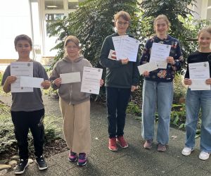 v.l.n.r. Arshin, Dzhuletta, Julian, Hannah, Violetta.jpg