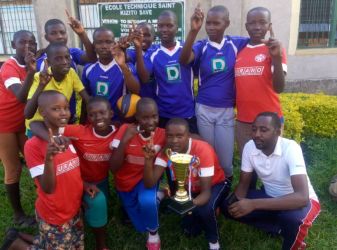 Gikonko Volleyball Team.jpg