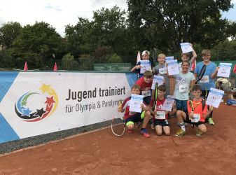 Tennis Schulsportstafette 2021.JPEG