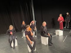 Bild 7 Odysseus und seine Männer bei der Zauberin Circe.jpg