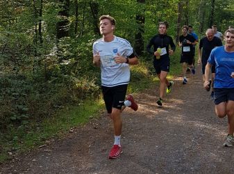 Herbstwaldlauf 2020_12km_Leistungskurs1.jpg